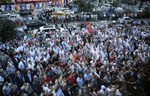 Gençlik ve Spor Bakanı Akif Çağatay Kılıç, Samsun SKM açılışı ve aday tanıtım toplantısına katıldı.