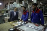 Gençlik ve Spor Bakanı Akif Çağatay Kılıç, Samsun'un Kavak İlçesi'nde OSB Fabrikalarını ziyaret etti.