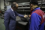 Gençlik ve Spor Bakanı Akif Çağatay Kılıç, Samsun'un Kavak İlçesi'nde OSB Fabrikalarını ziyaret etti.