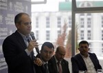 Gençlik ve Spor Bakanı Akif Çağatay Kılıç, AK Parti Çarşamba İlçe Teşkilatı ile bir araya geldi.