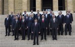 Başbakan Ahmet Davutoğlu ve Bakanlar Kurulu Üyeleri Anıtkabir'i ziyaret etti.