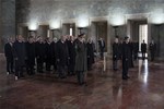 Başbakan Ahmet Davutoğlu ve Bakanlar Kurulu Üyeleri Anıtkabir'i ziyaret etti.