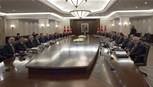 64. hükümetin ilk Bakanlar Kurulu, Başbakan Ahmet Davutoğlu başkanlığında Çankaya Köşkü'nde toplandı.