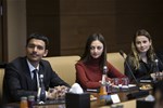 Gençlik ve Spor Bakanı Akif Çağatay Kılıç, Yıldırım Beyazıt Üniversitesi Öğrenci Konseyi ve Kulüp Başkanlarını makamında kabul etti.