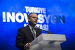 Gençlik ve Spor Bakanı Akif Çağatay Kılıç, İstanbul Kongre Merkezi'nde Türkiye İhracatçılar Meclisi'nin (TİM) organize ettiği Türkiye İnavasyon Haftası programına katıldı.
