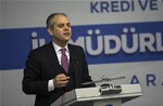 Gençlik ve Spor Bakanı Akif Çağatay Kılıç, Ankara'da düzenlenen Yüksek Öğrenim Kredi ve Yurtlar Kurumu İl Müdürleri Toplantısına katıldı.