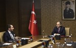 Gençlik ve Spor Bakanı Akif Çağatay Kılıç, Türkiye Gençlik Vakfı (TÜGAV) Ankara heyetini kabul etti.