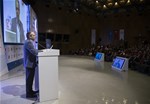 Gençlik ve Spor Bakanı Akif Çağatay Kılıç, Küresel Gençlik Zirvesi '15 programına katıldı.