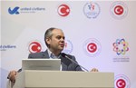 Gençlik ve Spor Bakanı Akif Çağatay Kılıç, Küresel Gençlik Zirvesi '15 programına katıldı.
