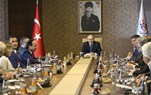 Gençlik ve Spor Bakanı Akif Çağatay Kılıç, AK Parti Muğla Teşkilatını makamında kabul etti.