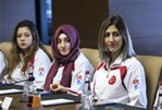 Gençlik ve Spor Bakanı Akif Çağatay Kılıç, Buz Hokeyi Kadın A Milli Takımını makamında kabul etti.