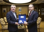 Gençlik ve Spor Bakanı Akif Çağatay Kılıç, Uluslararası Olimpiyat Komitesi Başkanı Thomas Bach'ı makamında kabul etti.