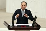 Gençlik ve Spor Bakanı Akif Çağatay Kılıç, TBMM 2016 Yılı Bütçe görüşmelerine katıldı.
