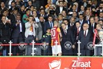 Bakan Çağatay Kılıç, Ziraat Türkiye Kupası final maçını izledi.