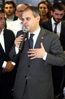 Gençlik ve Spor Bakanı Akif Çağatay Kılıç, Samsun Ak Parti İl Başkanlığı'nda düzenlenen bayramlaşma törenine katıldı.